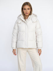 CAROLINE - Oversize-Steppmantel mit Kapuze