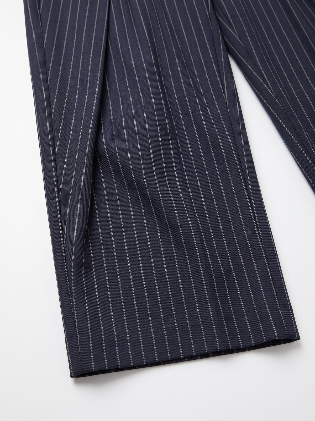 AURA - pantalones informales minimalistas a rayas plisadas