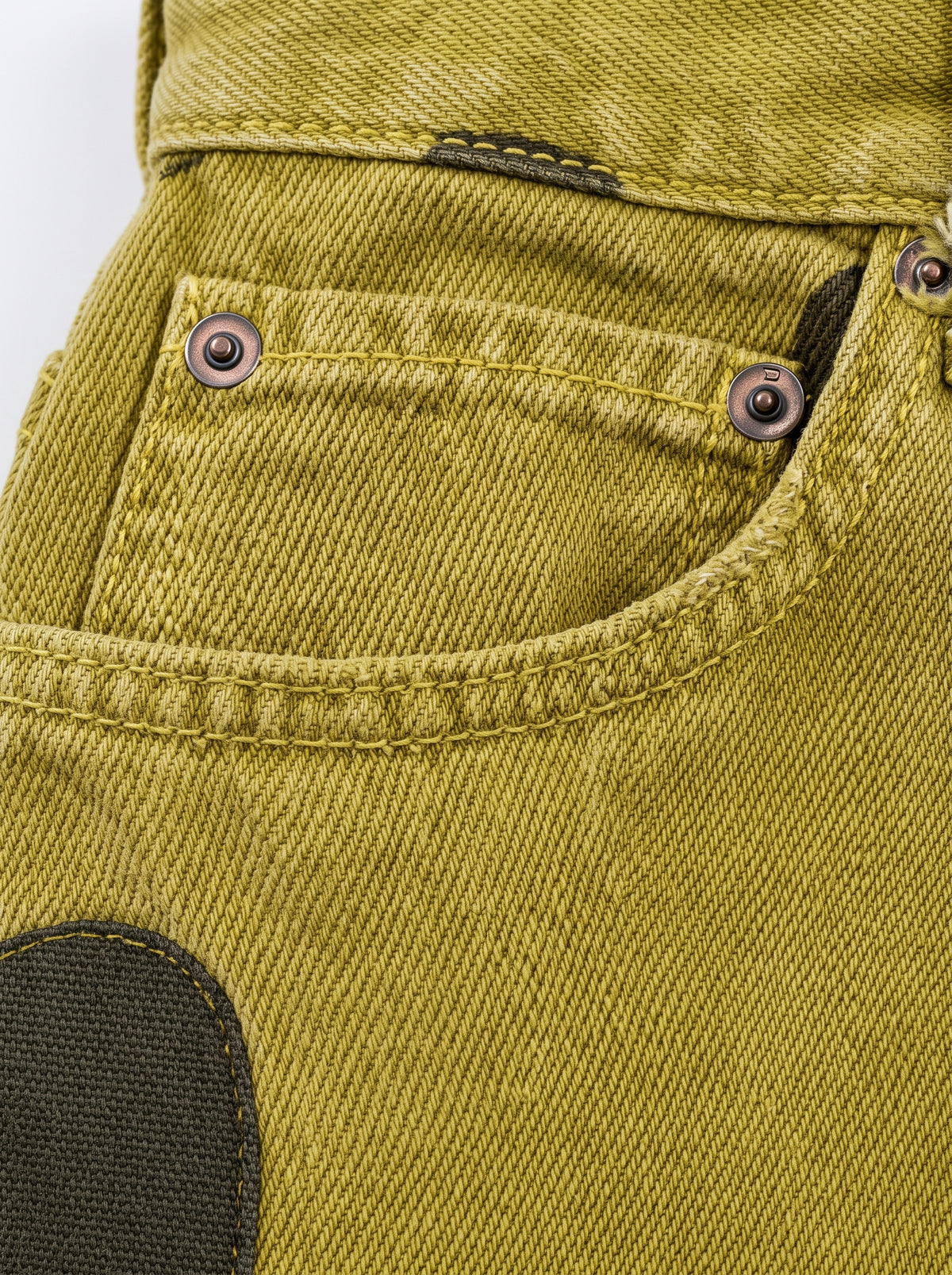 KENDA - jeans barril con estampado de puntos